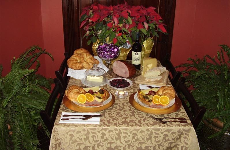 Whiskey Mansion Bed & Breakfast Saint Joseph Restoran gambar