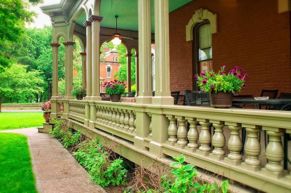 Whiskey Mansion Bed & Breakfast Saint Joseph Luaran gambar