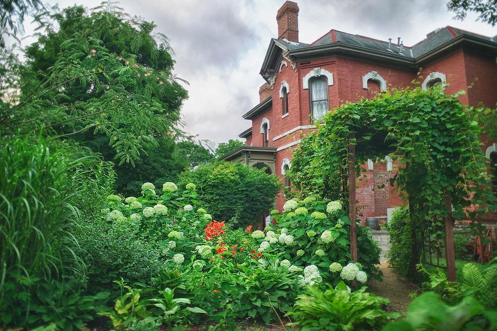 Whiskey Mansion Bed & Breakfast Saint Joseph Luaran gambar